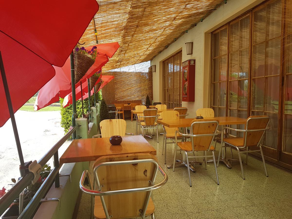 Hotel De La Gare, Vendlincourt Ngoại thất bức ảnh